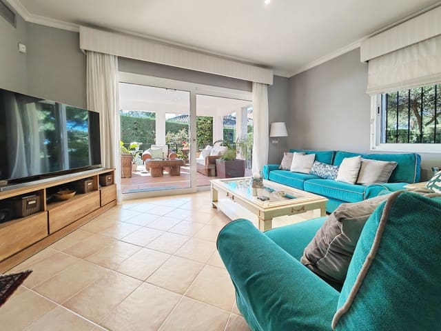 Image No.7-4 Bed Villa for sale
