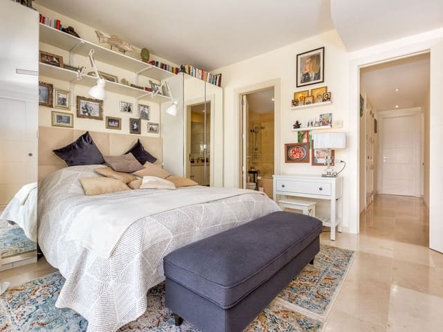 Image No.16-3 Bed Townhouse for sale