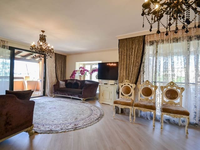 Image No.19-3 Bed Penthouse for sale