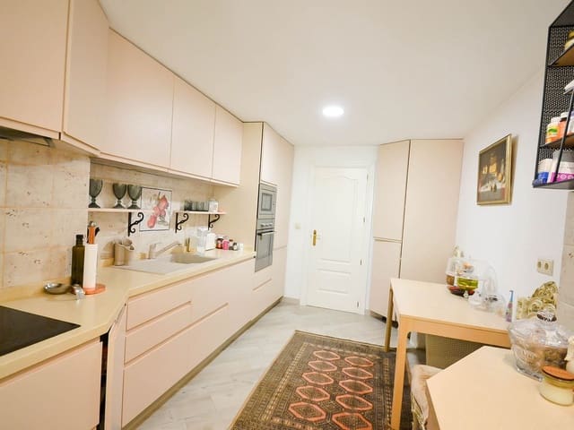 Image No.21-3 Bed Penthouse for sale