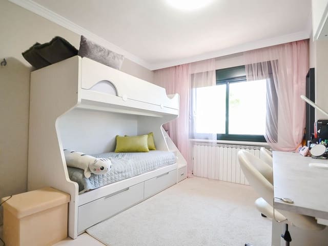 Image No.24-3 Bed Penthouse for sale