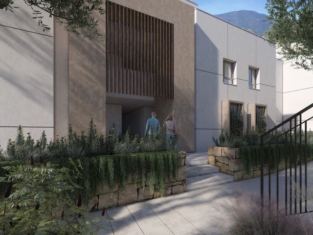 Image No.10-3 Bed Apartment for sale