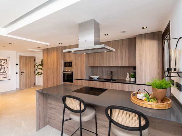 Image No.20-3 Bed Apartment for sale