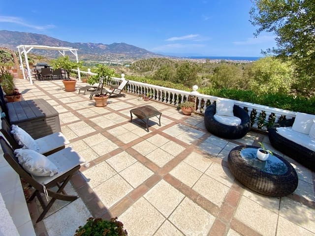 Image No.8-Villa de 4 chambres à vendre à La Cala De Mijas