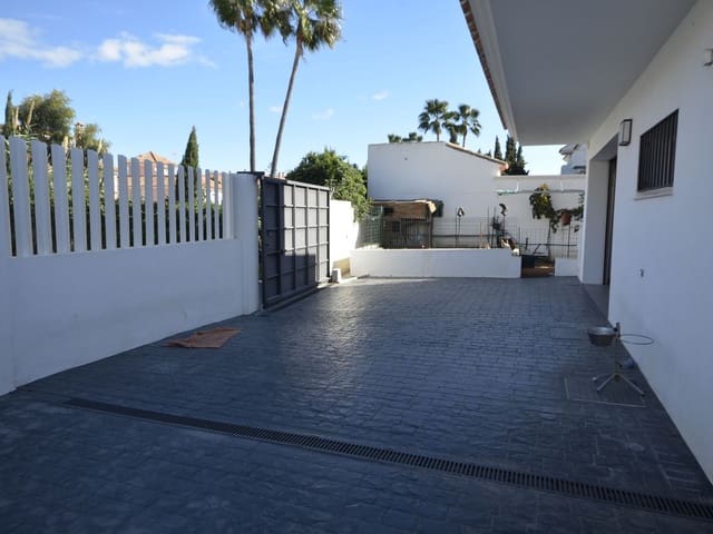 Image No.17-4 Bed Villa for sale