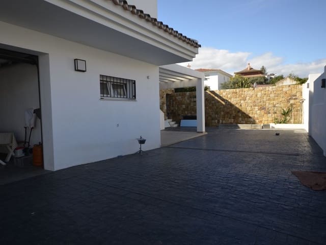 Image No.6-4 Bed Villa for sale