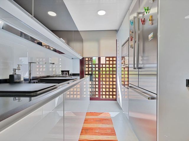 Image No.20-3 Bed Penthouse for sale