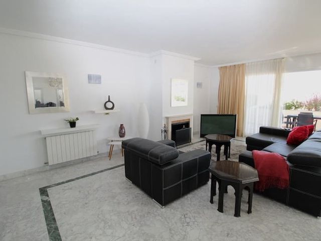 Image No.5-4 Bed Penthouse for sale