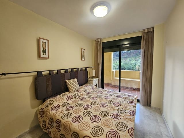 Image No.21-3 Bed Apartment for sale