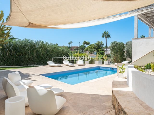 Image No.10-5 Bed Villa for sale
