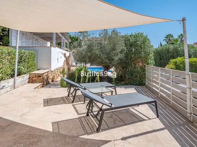 Image No.15-5 Bed Villa for sale