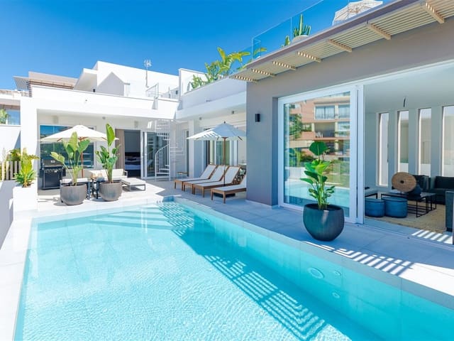 Image No.6-9 Bed Villa for sale