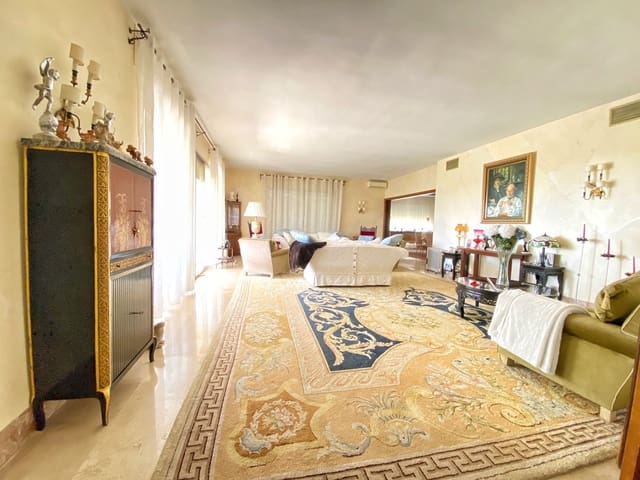Image No.11-4 Bed Villa for sale