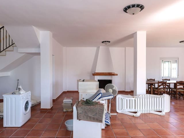 Image No.15-3 Bed Villa for sale
