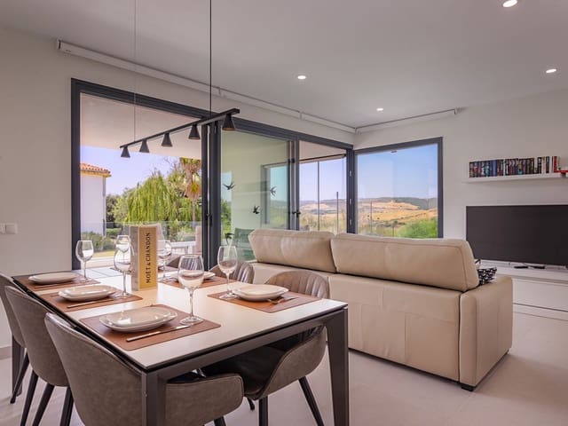 Image No.9-3 Bed Apartment for sale