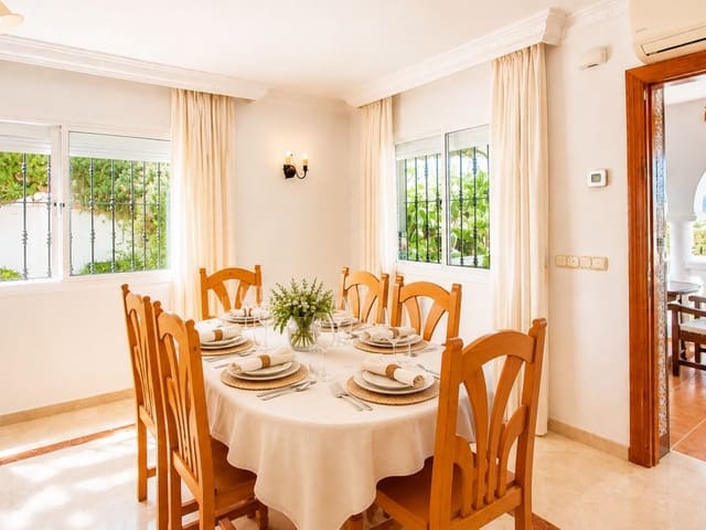 Image No.8-3 Bed Country House for sale