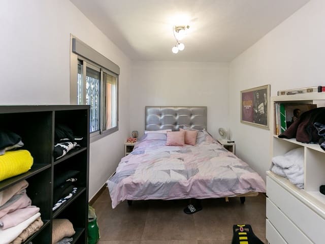 Image No.16-10 Bed Country House for sale