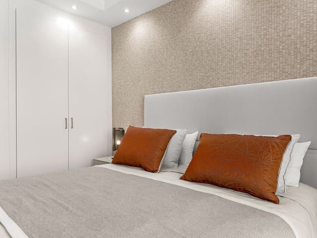 Image No.16-3 Bed Apartment for sale