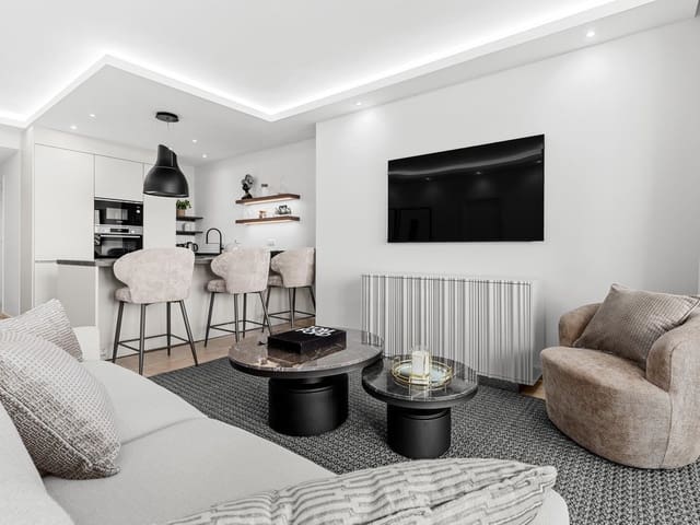 Image No.9-3 Bed Apartment for sale