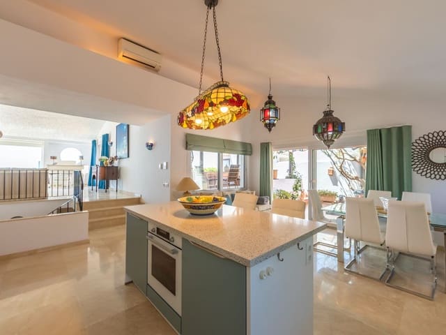 Image No.11-3 Bed Villa for sale
