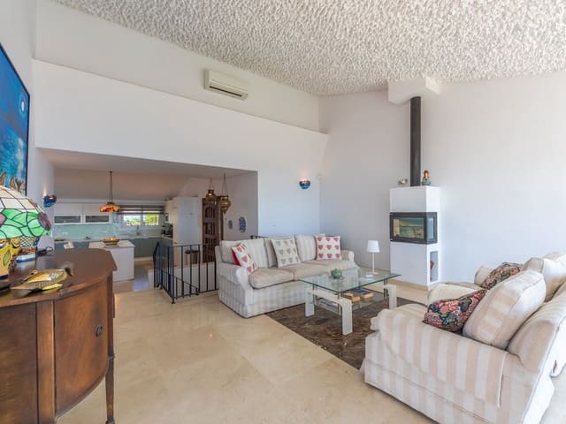Image No.7-3 Bed Villa for sale