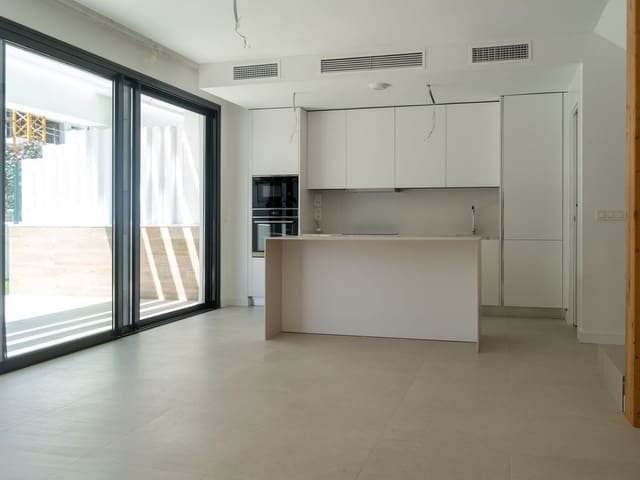 Image No.7-3 Bed Townhouse for sale