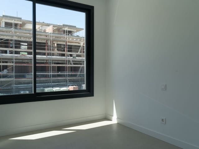 Image No.9-3 Bed Townhouse for sale