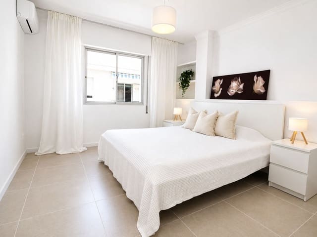 Image No.10-3 Bed Apartment for sale