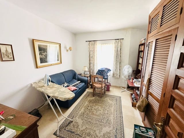 Image No.3-3 Bed Villa for sale