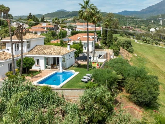 Image No.3-3 Bed Villa for sale