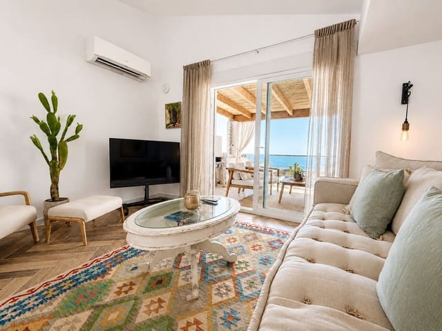 Image No.9-2 Bed Townhouse for sale