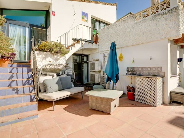 Image No.6-3 Bed Townhouse for sale