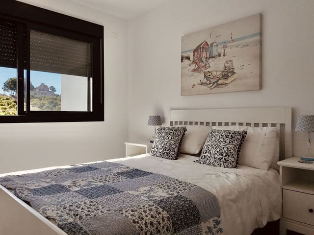 Image No.14-4 Bed Townhouse for sale