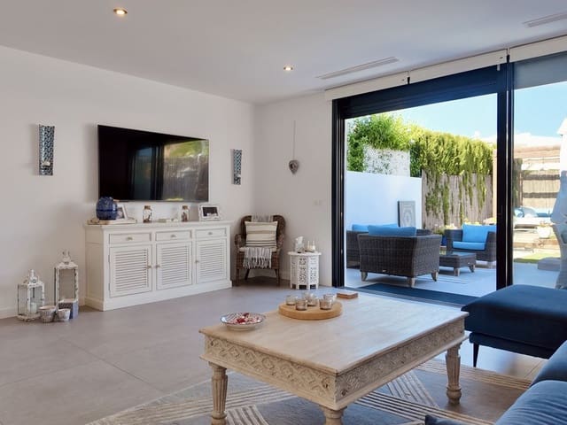 Image No.7-4 Bed Townhouse for sale