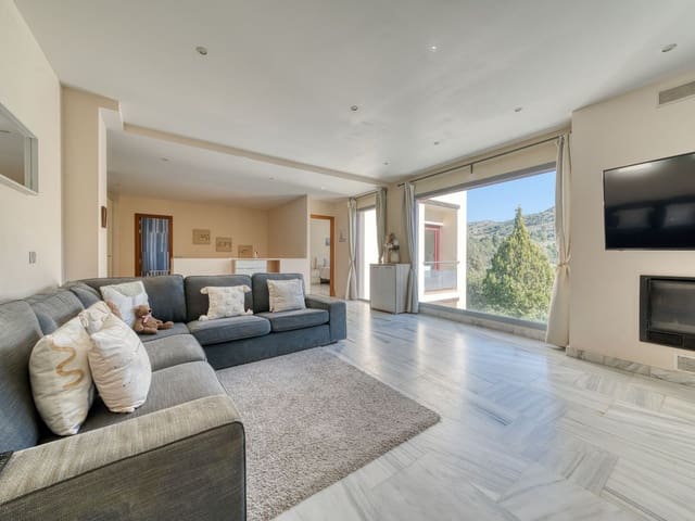 Image No.5-5 Bed Villa for sale