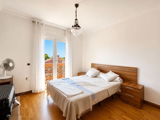 Image No.7-7 Bed Villa for sale