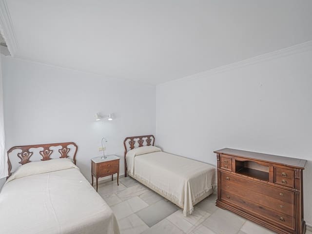Image No.12-Villa de 3 chambres à vendre à Nueva Andalucia