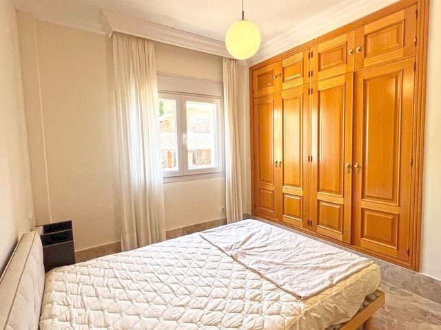 Image No.13-3 Bed Townhouse for sale