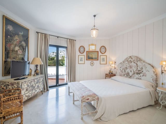 Image No.7-4 Bed Villa for sale