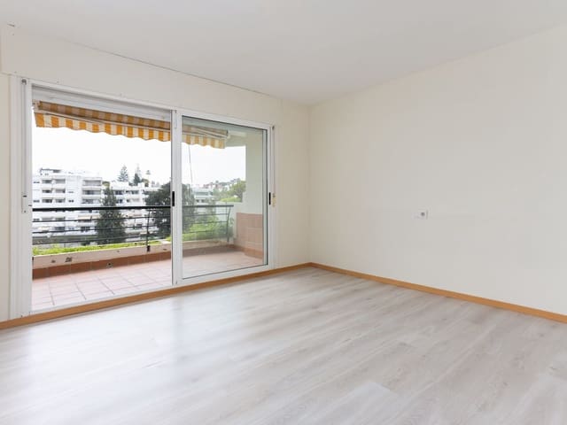 Image No.5-Appartement de 3 chambres à vendre à Guadalmina