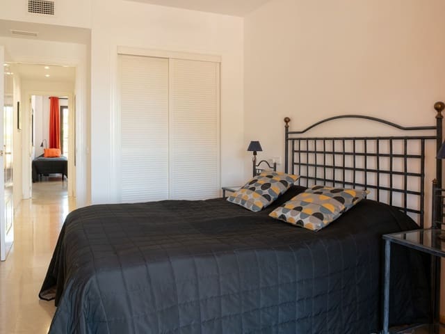 Image No.13-3 Bed Apartment for sale