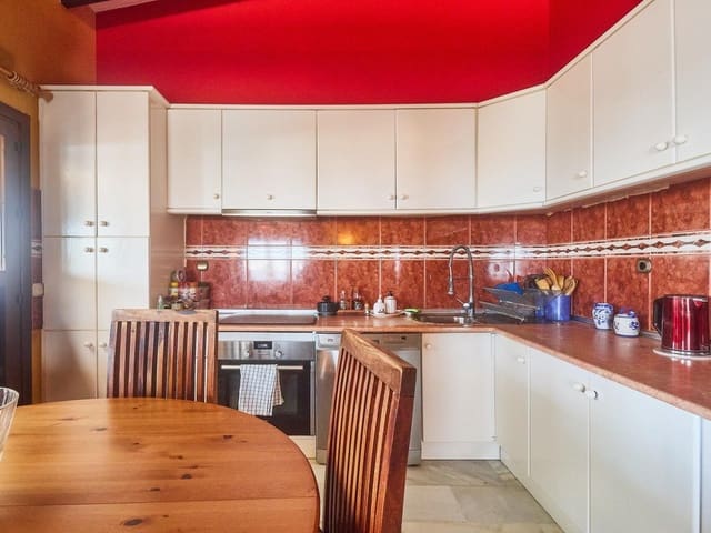 Image No.9-4 Bed Villa for sale