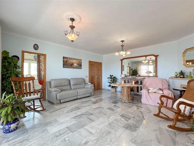 Image No.5-4 Bed Villa for sale