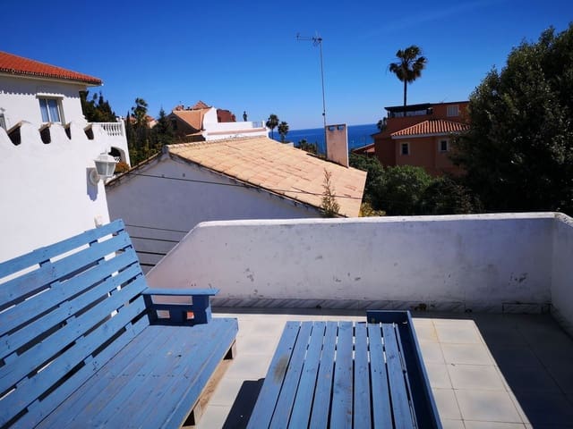 Image No.3-4 Bed Villa for sale