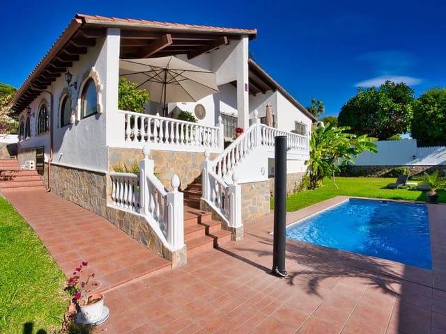 Image No.2-Villa de 4 chambres à vendre à Torrenueva