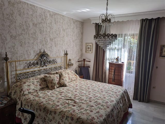 Image No.9-Villa de 5 chambres à vendre à Benalmadena