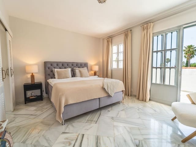 Image No.12-4 Bed Villa for sale