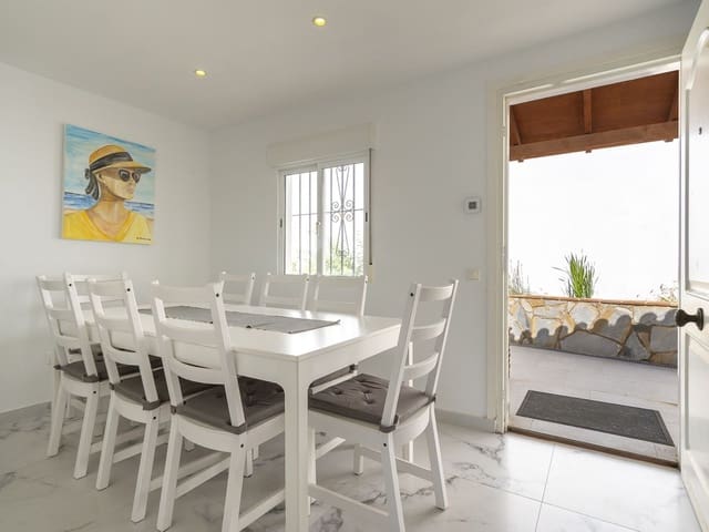Image No.9-5 Bed Villa for sale