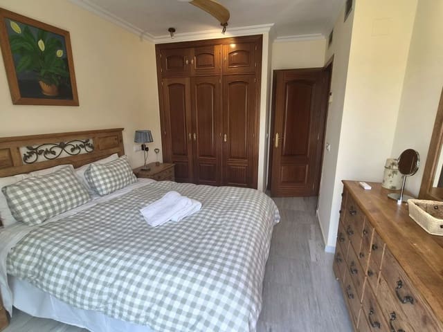 Image No.13-3 Bed Townhouse for sale