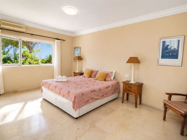 Image No.11-3 Bed Villa for sale